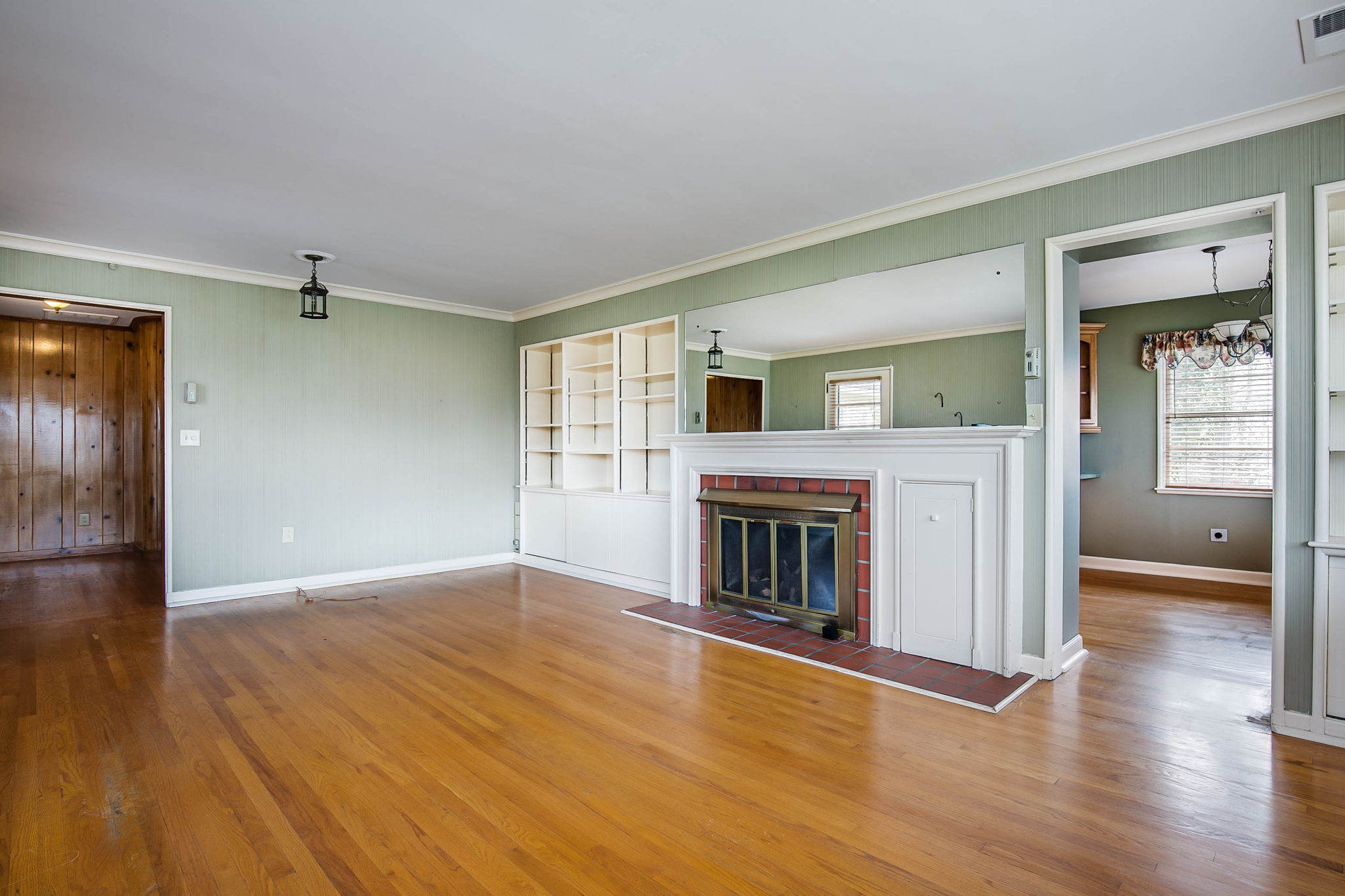 1264 Catawba St, Kingsport, TN 37660 HomeSelfies