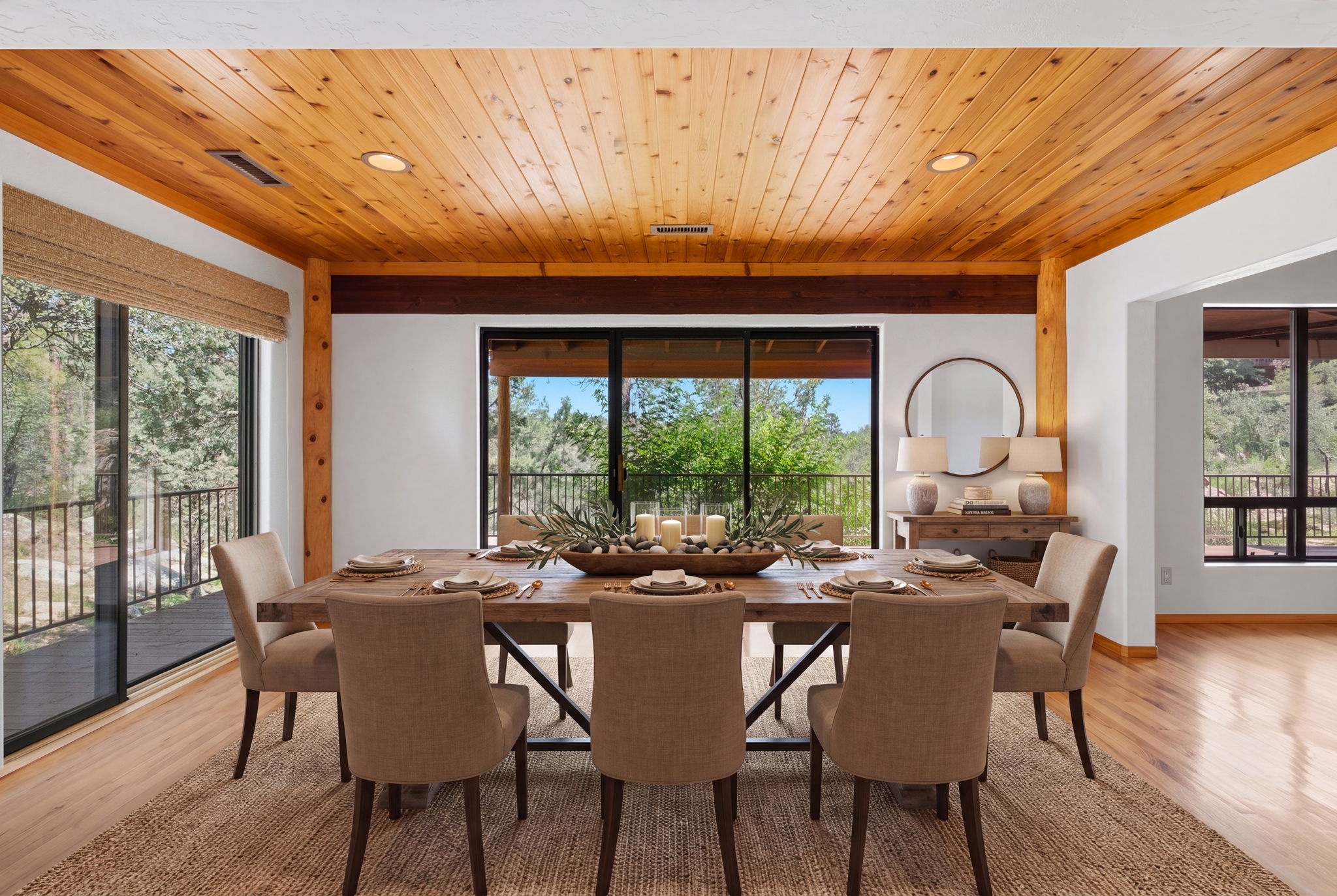 Dining Room VS