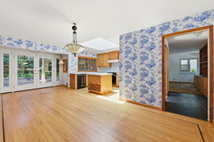 017_F8_1265 Altschul Ave