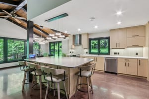 Valley Ridge Dr-2805-023.jpg