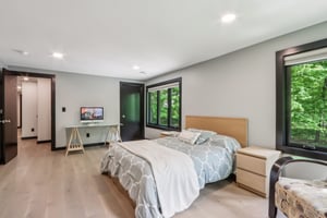 Valley Ridge Dr-2805-044.jpg