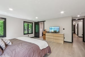 Valley Ridge Dr-2805-047.jpg
