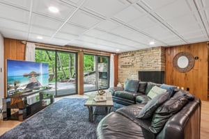 Valley Ridge Dr-2805-054.jpg