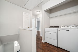 Washer & Dryer stay