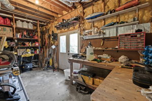  Photo 44