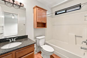  Photo 23