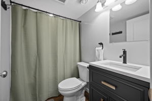  Photo 38