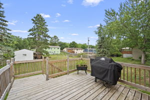  Photo 44