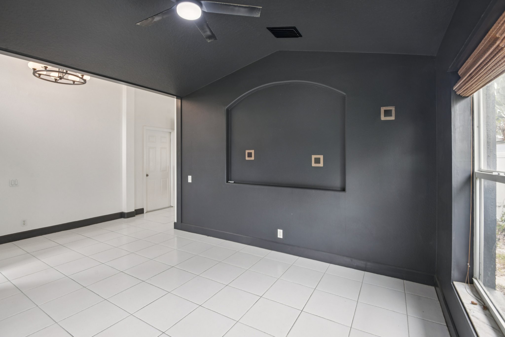 - 1266 Paradise Lake Dr-S1501-004.jpg