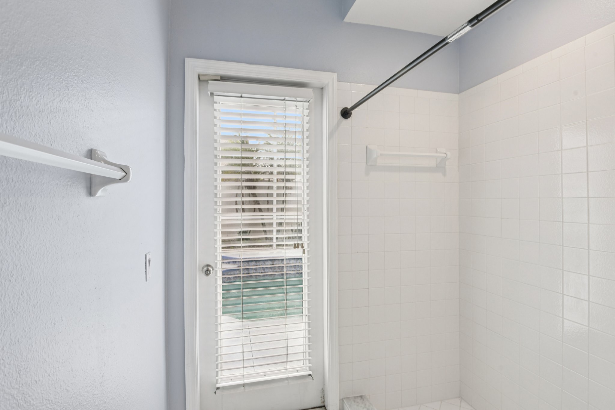 - 1266 Paradise Lake Dr-S1501-030.jpg