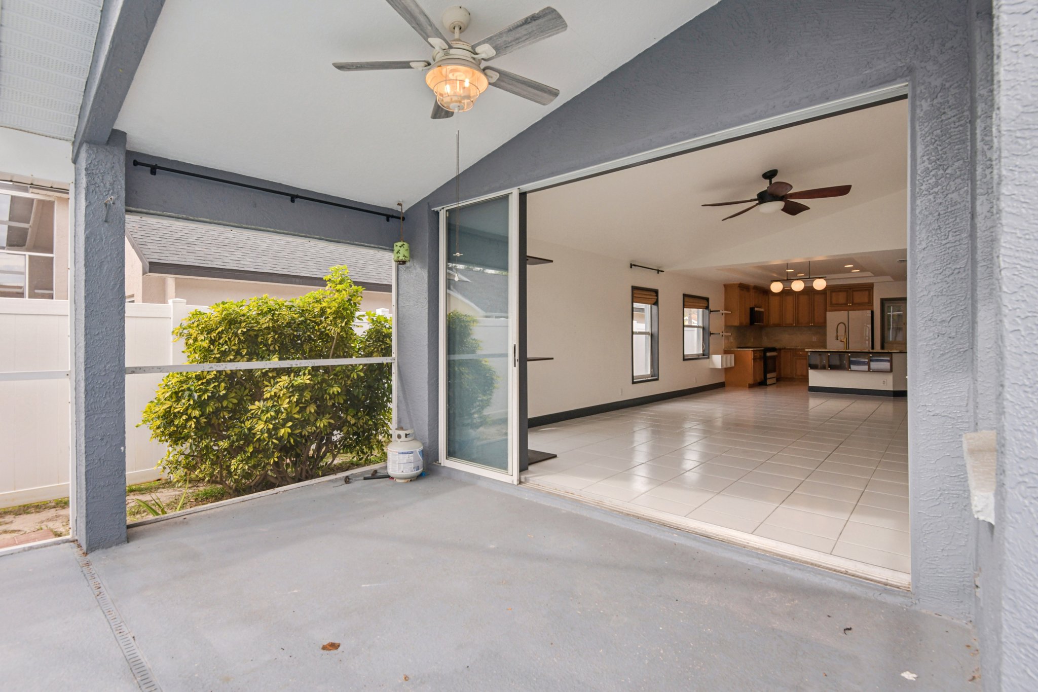 - 1266 Paradise Lake Dr-S1501-035.jpg