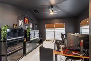 Paradise Lake Dr-S2607-028.jpg