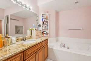 Paradise Lake Dr-S2607-032.jpg