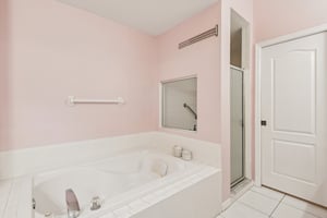 Paradise Lake Dr-S2607-033.jpg