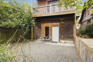  Photo 49
