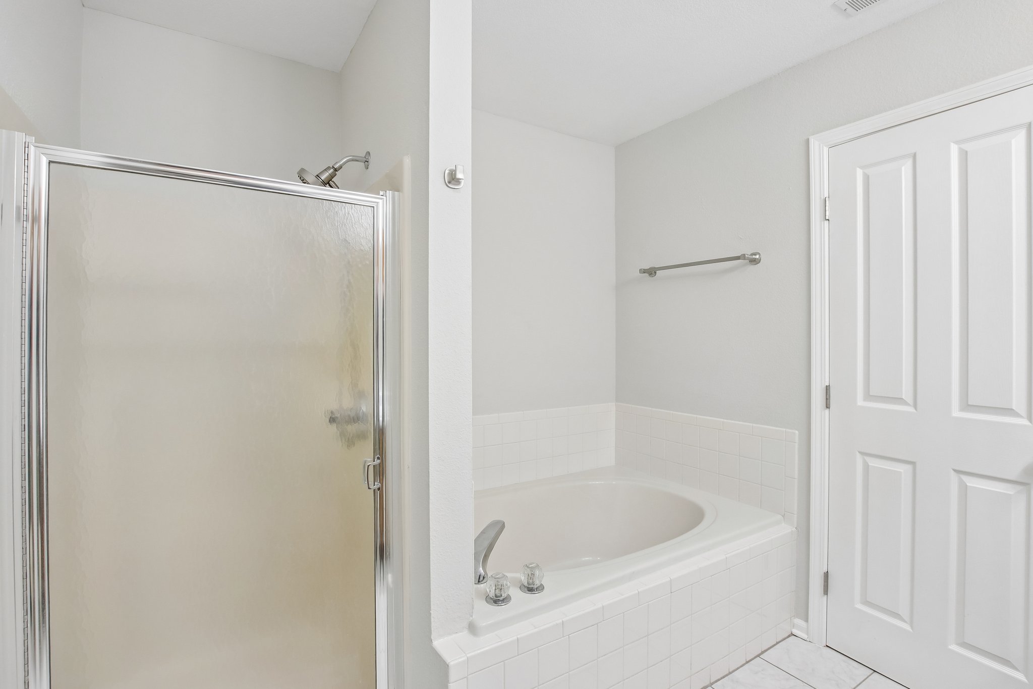 Mead Ct-S2106-021.jpg