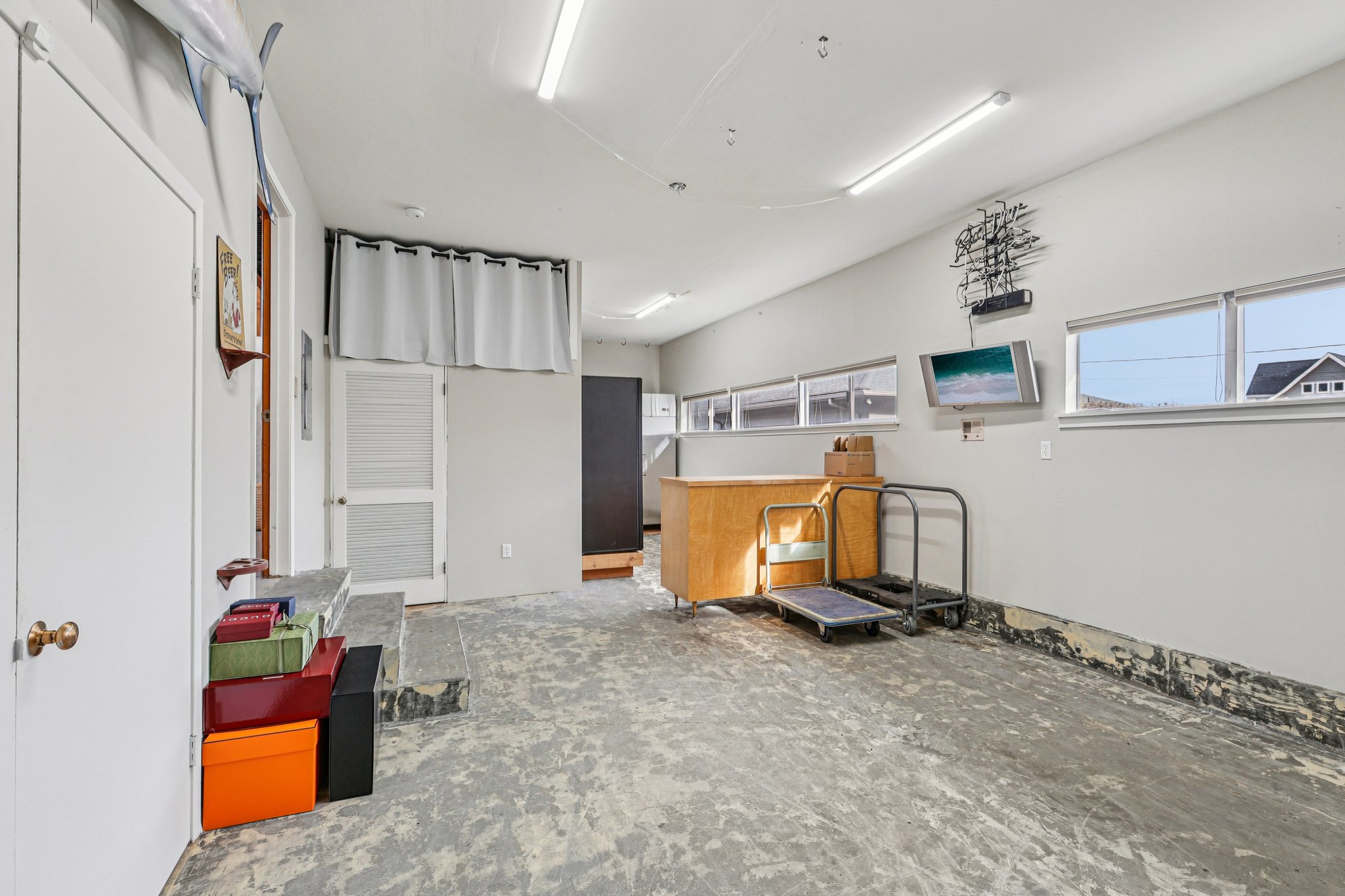 Beach Dr-S2701-055.jpg