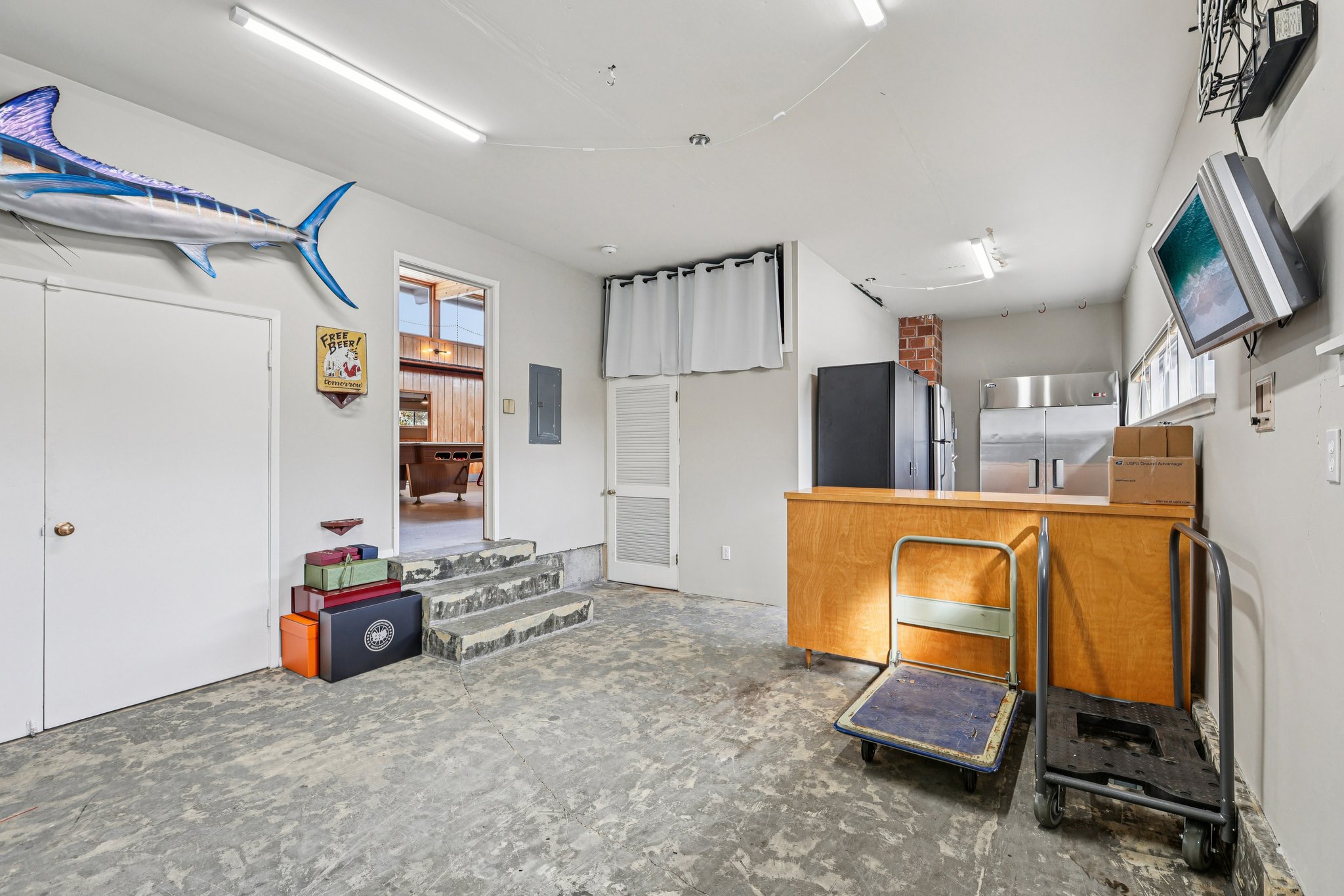 Beach Dr-S2701-056.jpg