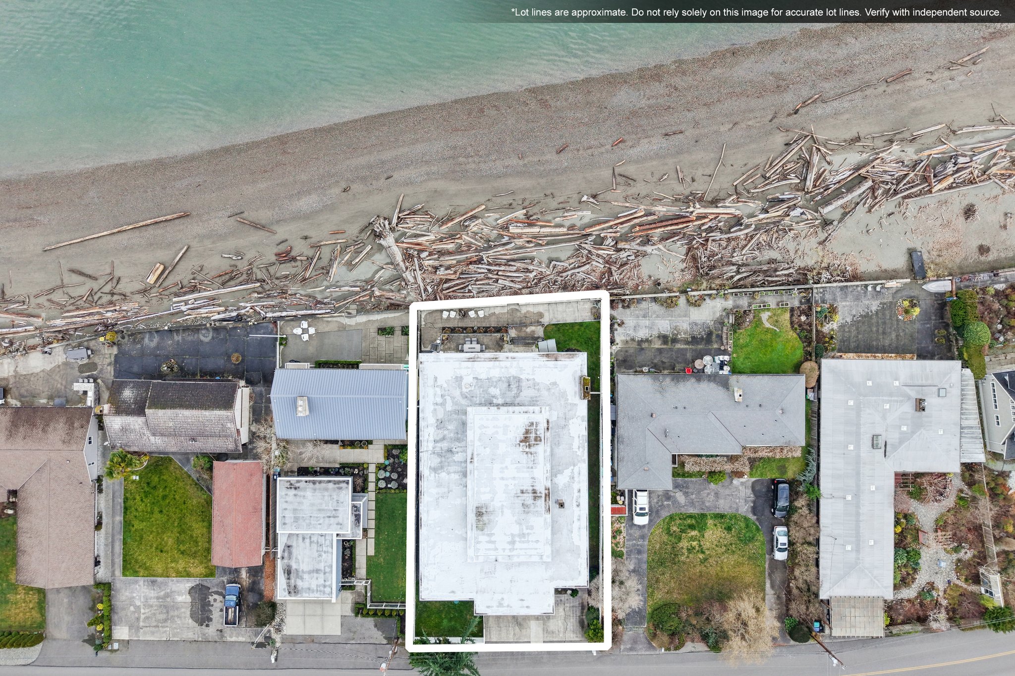 Beach Dr-S2701-073.jpg
