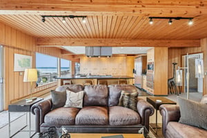 Beach Dr-S2701-012.jpg