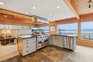 Beach Dr-S2701-032.jpg