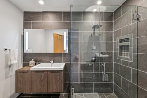 Beach Dr-S2701-048.jpg