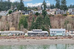 Beach Dr-S2701-075.jpg