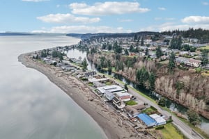 Beach Dr-S2701-083.jpg