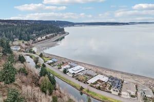 Beach Dr-S2701-084.jpg