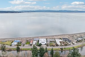Beach Dr-S2701-086.jpg