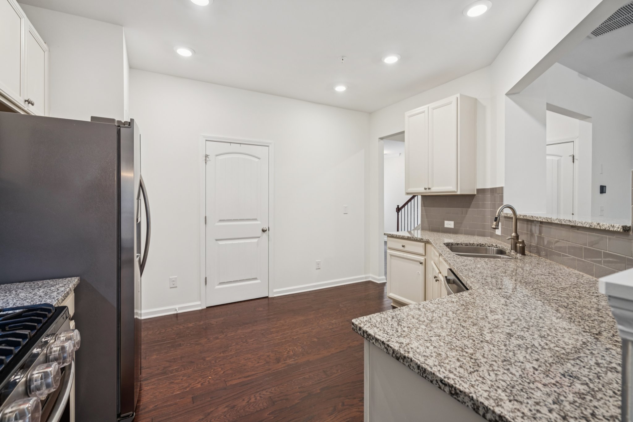 Local_Flavor_films-1267 Elderwood Way, Cumming, GA 30041-141.jpg