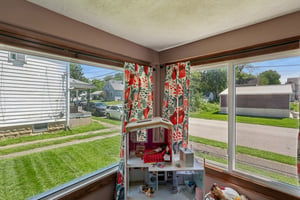 Liberty Ave-S2205-024.jpg