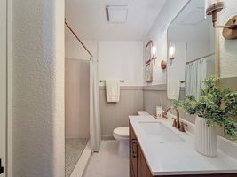  Photo 35