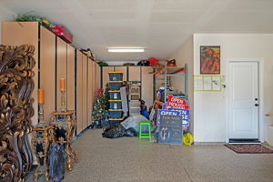  Photo 35