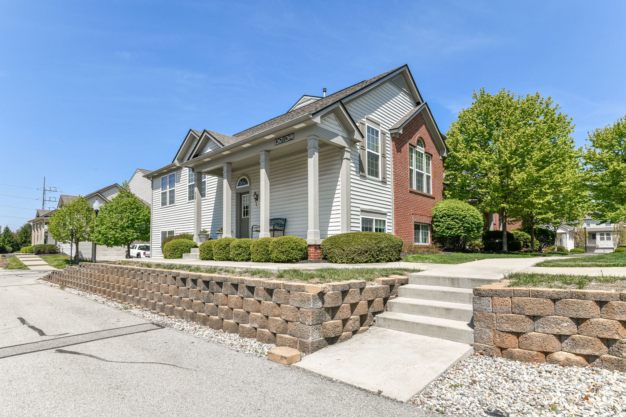 12671 Leah Ln, Fishers, IN 46037 Indy Realty Pics