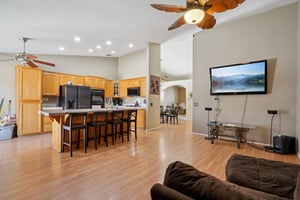 Shorewood Ln-1206-007.jpg