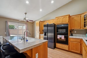 Shorewood Ln-1206-012.jpg