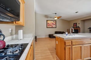 Shorewood Ln-1206-015.jpg