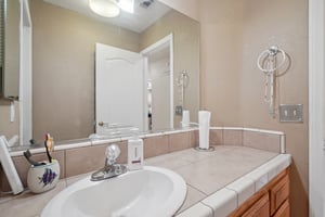 Shorewood Ln-1206-029.jpg