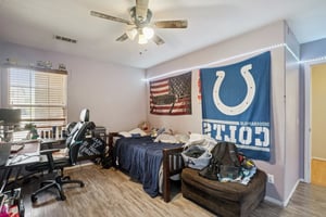 Shorewood Ln-1206-033.jpg
