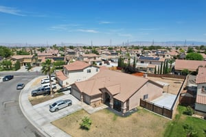 Shorewood Ln-1206-048.jpg