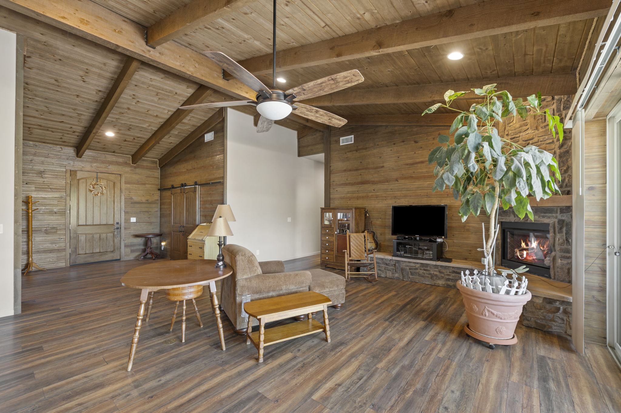 Living Room 5