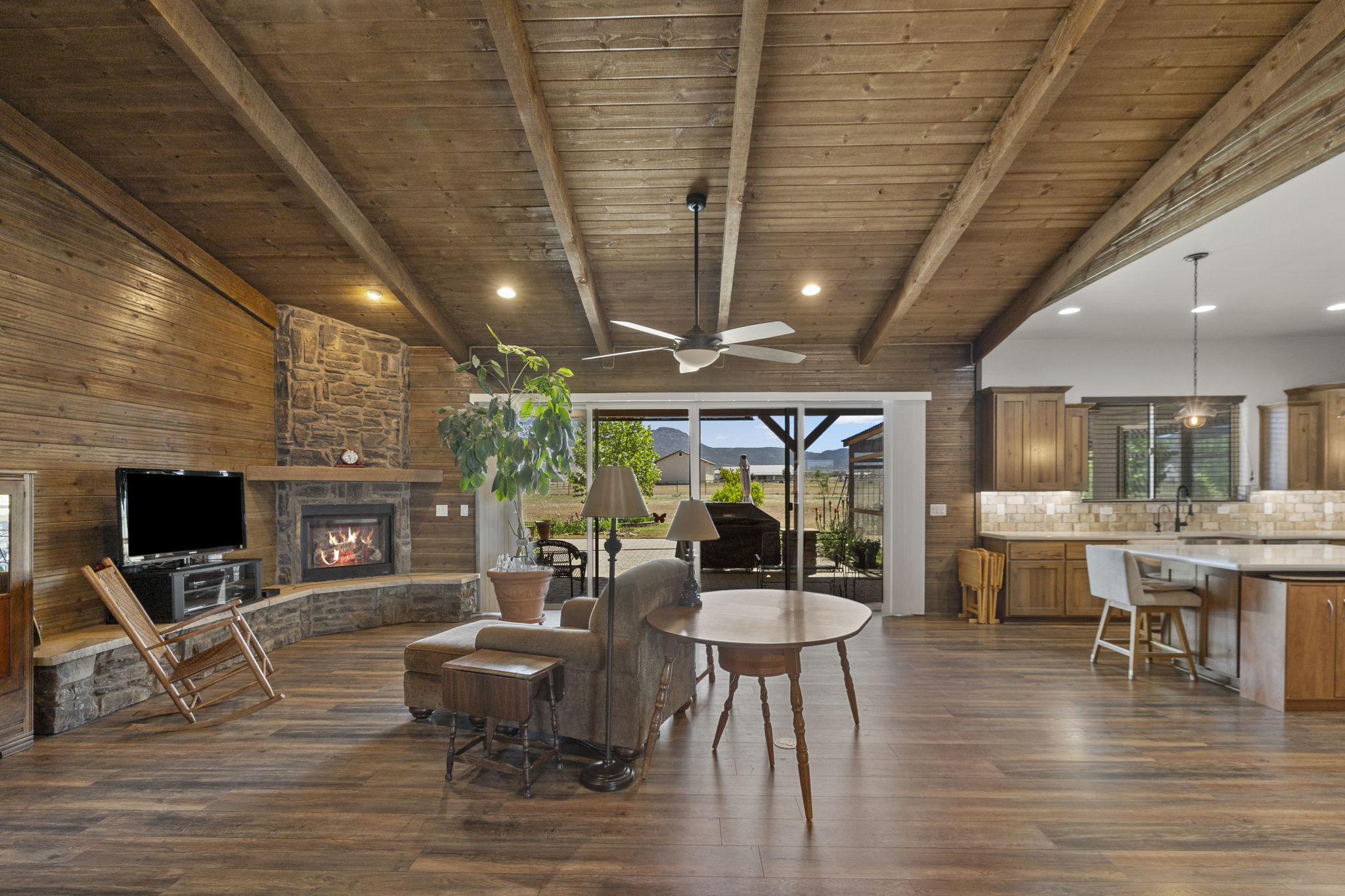 Living Room 6