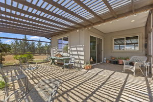 Screened Porch 3