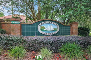 Hood Landing Pointe