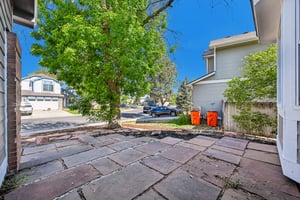 W 133rd Cir-S1005-004.jpg