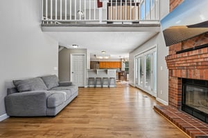 W 133rd Cir-S1005-012.jpg
