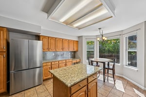 W 133rd Cir-S1005-017.jpg