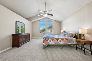 W 133rd Cir-S1005-032.jpg