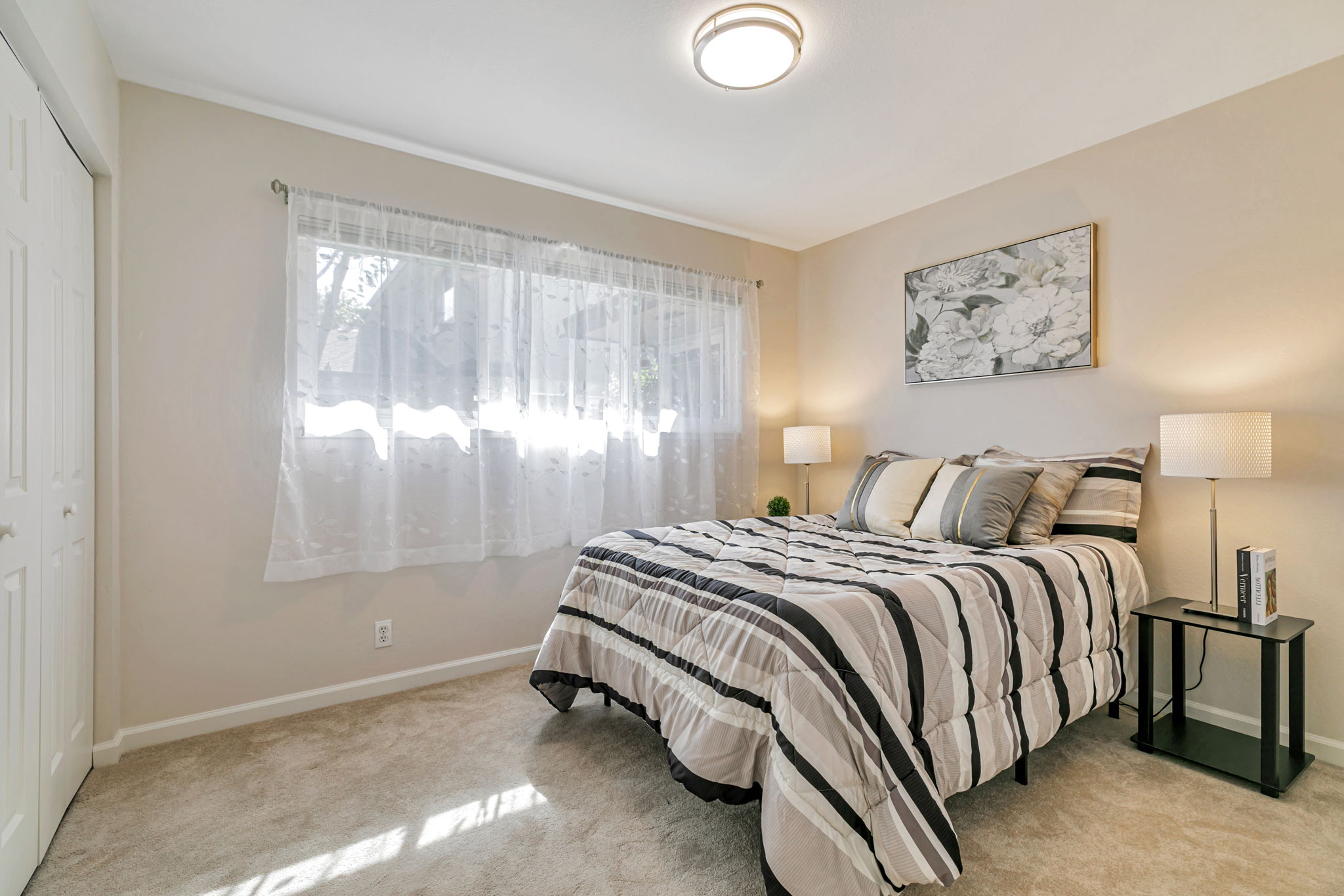 020_1269 Bouret Dr 1
